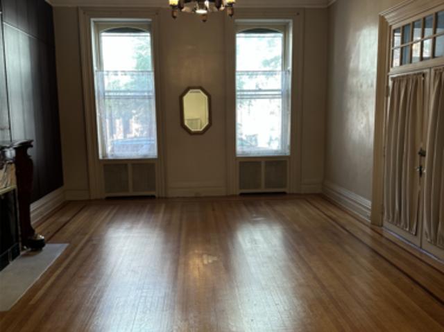 1 BR, 1 BA Apartment 52 2nd St, Unit First Floor, Troy, NY 12180