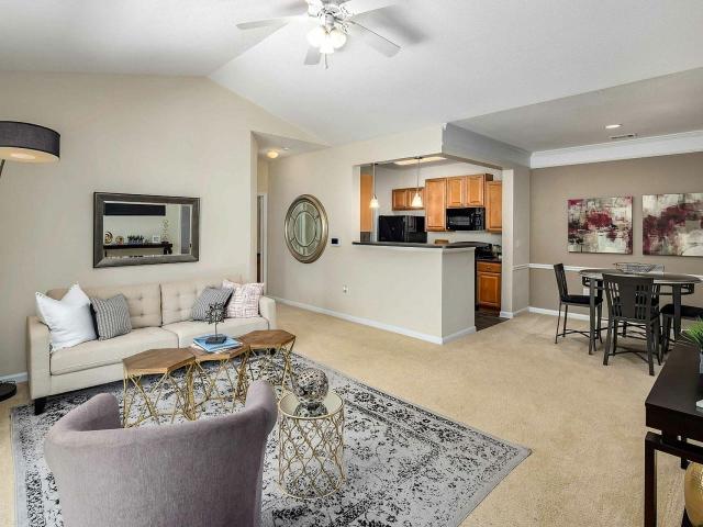 1 BR, 1 BA Apartment 5301 Roundstone Way Unit 407, Charlotte, NC 28216