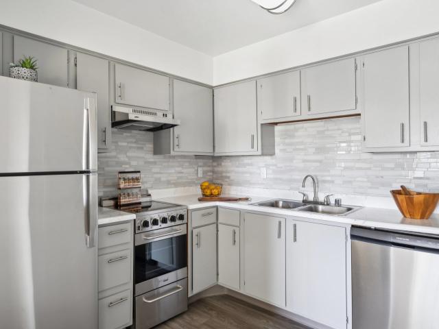 1 BR, 1 BA Apartment 535 S Mesa Hills Dr Unit 1522, El Paso, TX 79912