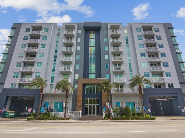 1 BR, 1 BA Apartment 5375 NW 7th St Unit 405, Miami, FL 33126