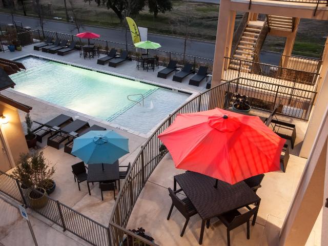 1 BR, 1 BA Apartment 6402 Weber RoadCorpus Unit 3 3202, Dallas, TX 75235