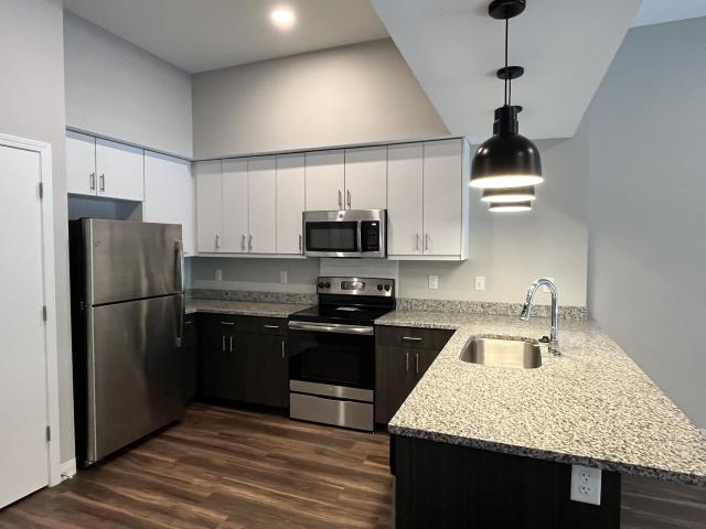 1 BR, 1 BA Apartment 6404 Paseo Boulevard Unit 217, Kansas City, MO 64131