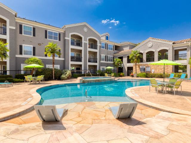1 BR, 1 BA Apartment 6418 Eckhert Road Unit 3306, San Antonio, TX 78240