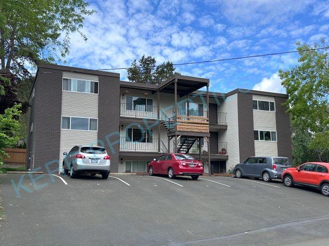 1 BR, 1 BA Apartment 6498 Lowry Dr, West Linn, OR 97068