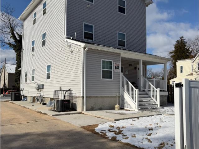 1 BR, 1 BA Apartment 6504 Armstrong Avenue, Baltimore, MD 21215