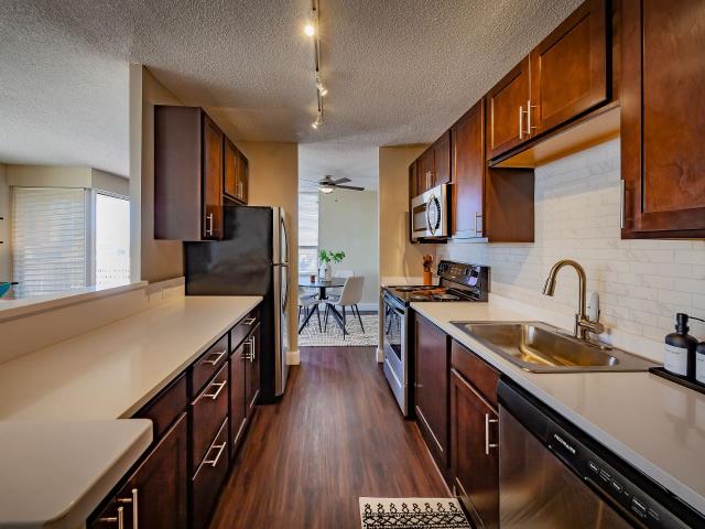 1 BR, 1 BA Apartment 650 Alabama Street Unit 21200, Indianapolis, IN 46204