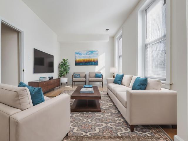 1 BR, 1 BA Apartment 650 D St SE, Washington, DC 20003