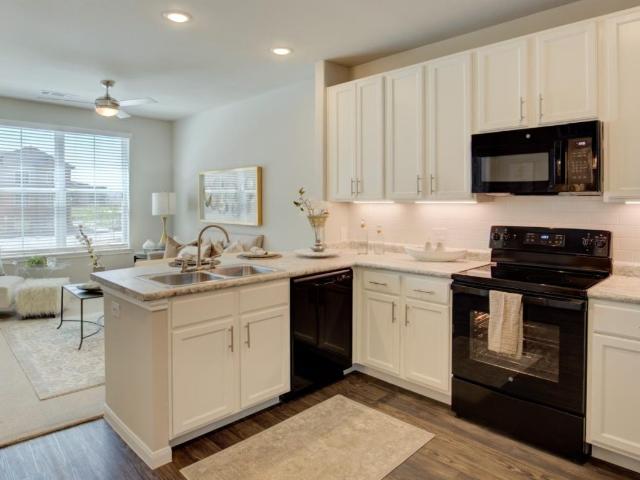 1 BR, 1 BA Apartment 651 Crossroads Parkway Unit 1310, Terrell, TX 75160