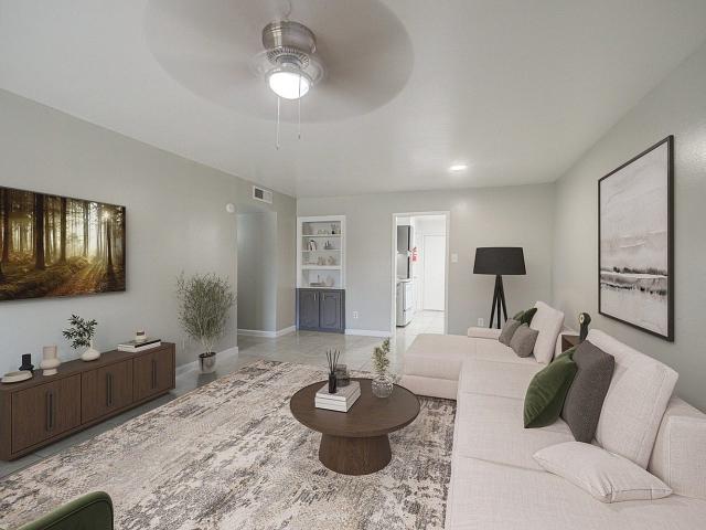 1 BR, 1 BA Apartment 6525 Hillcroft St Unit 527, Houston, TX 77081