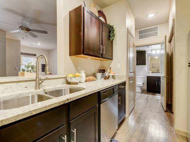 1 BR, 1 BA Apartment 6600 Rivertrail Circle Unit 251, Arlington, TX 76001