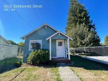 1 BR, 1 BA Apartment 6616 Berkshire Drive, Everett, WA 98203
