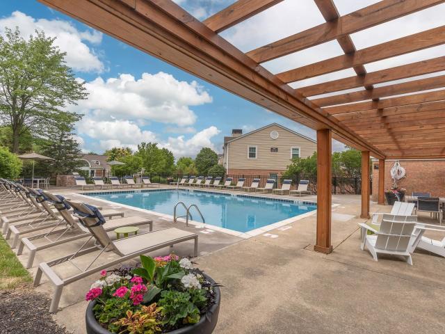 1 BR, 1 BA Apartment 6636 Deerfield Drive Unit 07 0707, Northfield, OH 44067