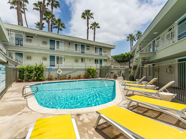 1 BR, 1 BA Apartment 6663 Montezuma Rd Unit 15, San Diego, CA 92115