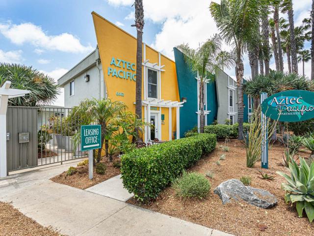 1 BR, 1 BA Apartment 6663 Montezuma Rd Unit 32, San Diego, CA 92115