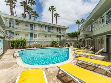 1 BR, 1 BA Apartment 6663 Montezuma Rd Unit 36, San Diego, CA 92115