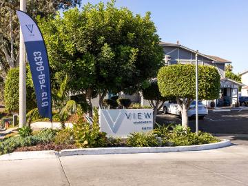 1 BR, 1 BA Apartment 6670 Doriana St Unit 1 bed, 1 bath, $2030, San Diego, CA 92139