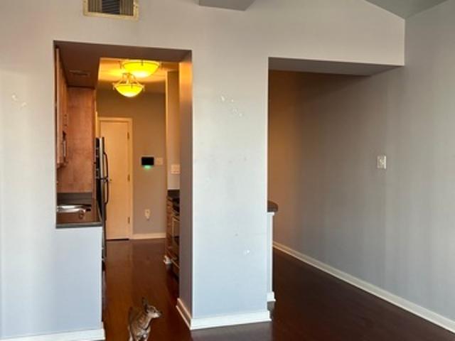 1 BR, 1 BA Apartment 66 Monroe Avenue, Unit 704, Memphis, TN 38103