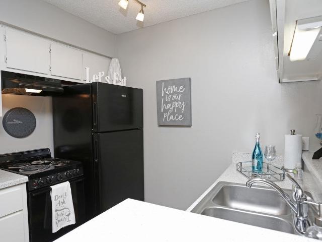 1 BR, 1 BA Apartment 6701 Everhart Road Unit 3403, Corpus Christi, TX 78413