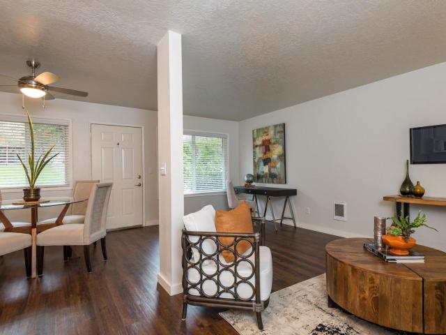 1 BR, 1 BA Apartment 6810 SW 26th Ave Unit 51, Portland, OR 97219