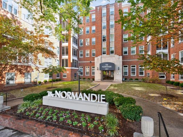 1 BR, 1 BA Apartment 6817 Georgia Ave NW Unit 319, Washington, DC 20012