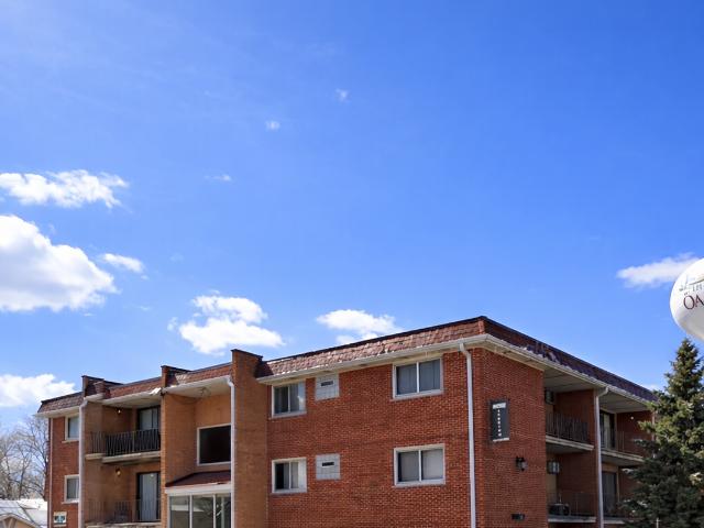 1 BR, 1 BA Apartment 6819 W 95th St, Oak Lawn, IL 60453