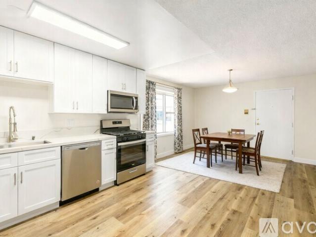 1 BR, 1 BA Apartment 6861 Sepulveda Blvd, Unit 10, Los Angeles, CA 91405