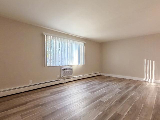 1 BR, 1 BA Apartment 6935 York Road Unit 5 106, Cleveland, OH 44130