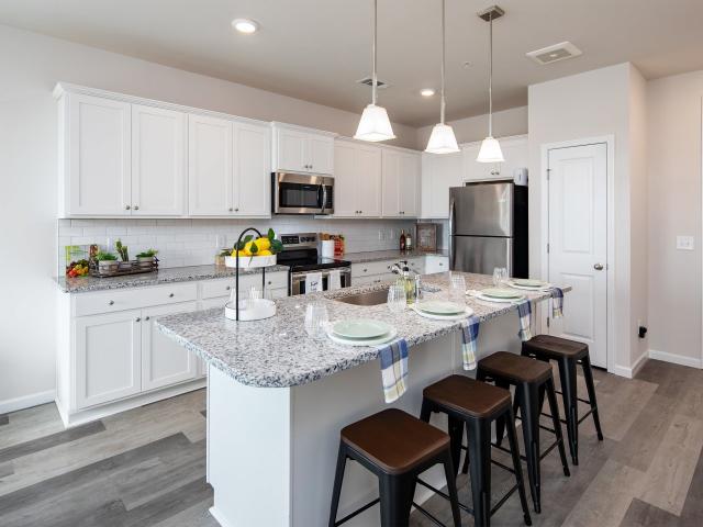 1 BR, 1 BA Apartment 6948 Burkitt Road #103 Unit 04 150, Antioch, TN 37013