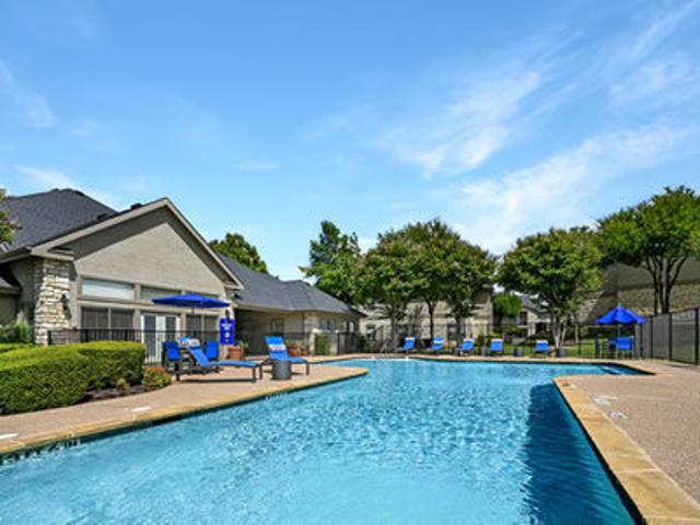 1 BR, 1 BA Apartment 6968 Clarkridge Dr Unit 206, Dallas, TX 75236