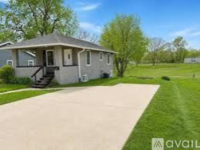 1 BR, 1 BA Apartment 603 East 8th Street South, Newton, IA 50208