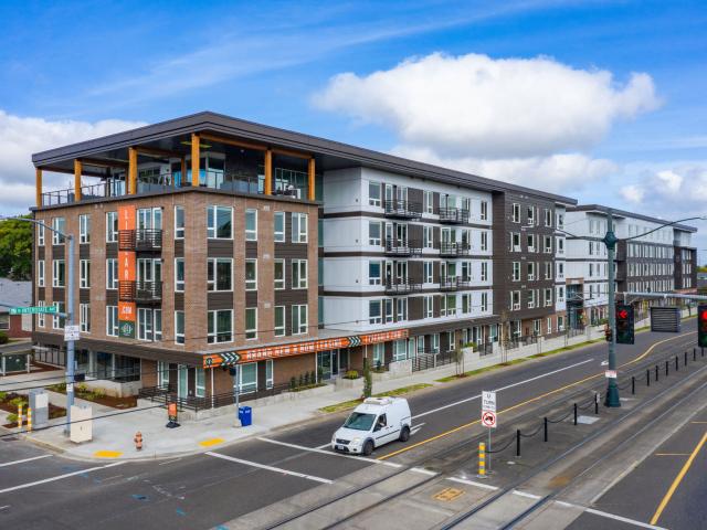 1 BR, 1 BA Apartment 6015 North Interstate Avenue Unit 503, Portland, OR 97217