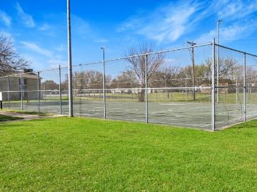 1 BR, 1 BA Apartment 601 Bellaire Rd Unit 1 257, Hurst, TX 76053