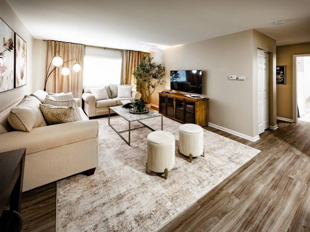 1 BR, 1 BA Apartment 60 Knoll Court Unit 249 6, Carmel, IN 46032