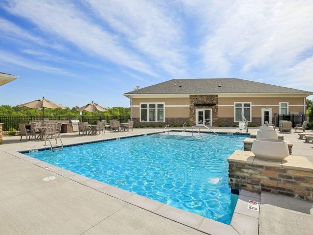 1 BR, 1 BA Apartment 6100 Park St Unit 3 212, Shawnee, KS 66216