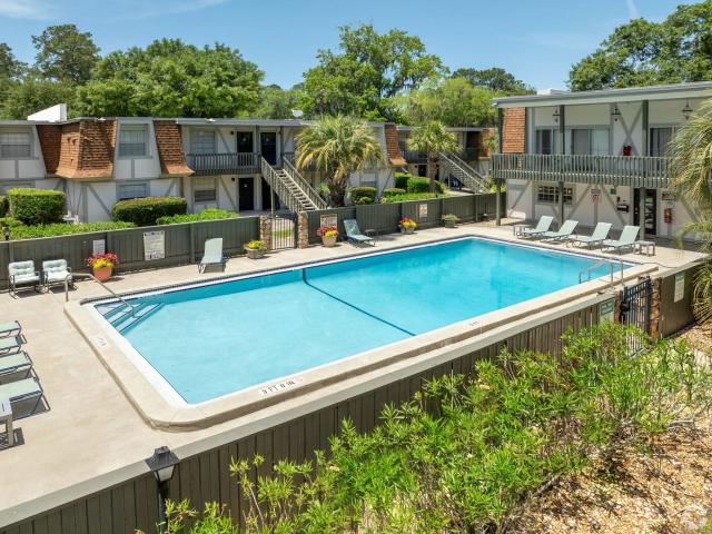 1 BR, 1 BA Apartment 6100 Waters Ave Unit 028, Savannah, GA 31406