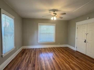 1 BR, 1 BA Apartment 610 N Sycamore St, Unit 1, Lansing, MI 48933