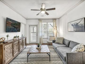 1 BR, 1 BA Apartment 6155 Eckhert Road Unit 09306, San Antonio, TX 78240