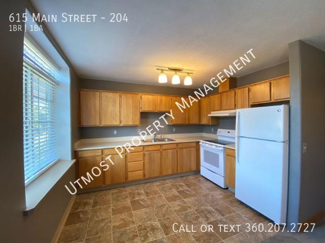 1 BR, 1 BA Apartment 615 Main Street, Vancouver, WA 98660