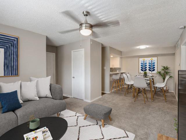1 BR, 1 BA Apartment 621 Arcadia St Unit 213, Hurst, TX 76053