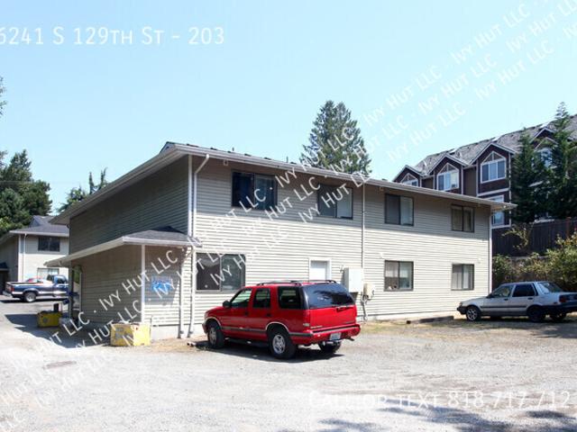 1 BR, 1 BA Apartment 6241 S 129th St, Seattle, WA 98178