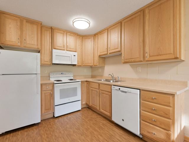 1 BR, 1 BA Apartment 625 West 2nd Street Unit A8, Duluth, MN 55806