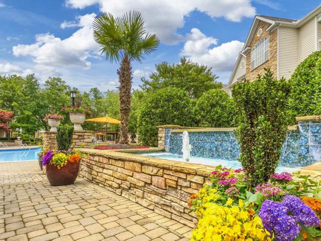 1 BR, 1 BA Apartment 625 Cameron Walk Court Unit 0420207, Charlotte, NC 28217