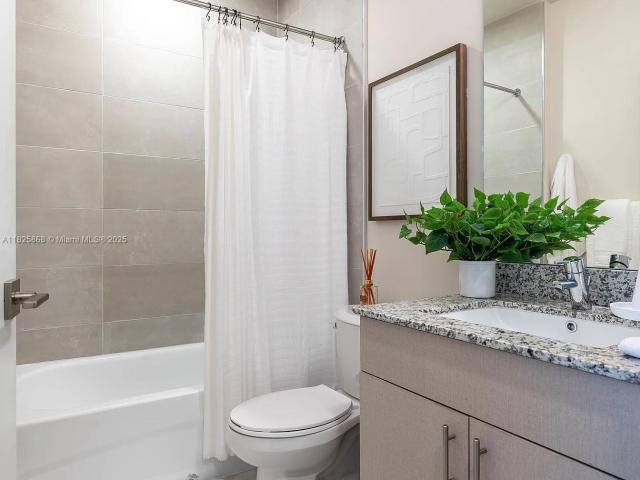 1 BR, 1 BA Apartment 628 Northeast 2nd Street, Dania Beach, FL 33004