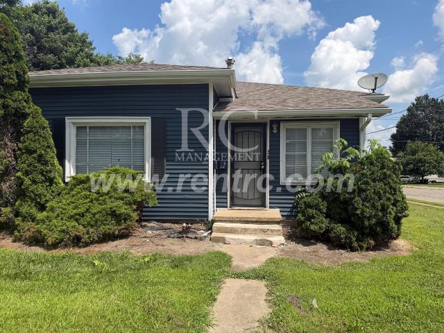 1 BR, 1 BA Apartment 629 Commercial, Danville, IL 61832