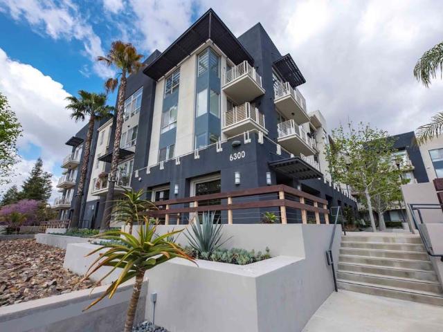 1 BR, 1 BA Apartment 6300 Variel Avenue Unit 403, Woodland Hills, CA 91367