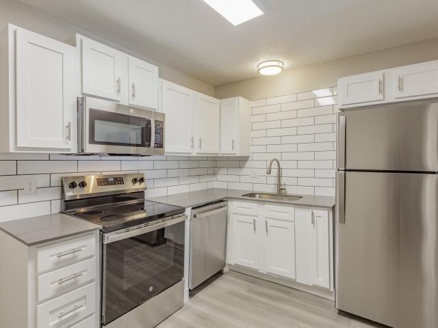 1 BR, 1 BA Apartment 6320 Hixson Pike Unit B060, Hixson, TN 37343