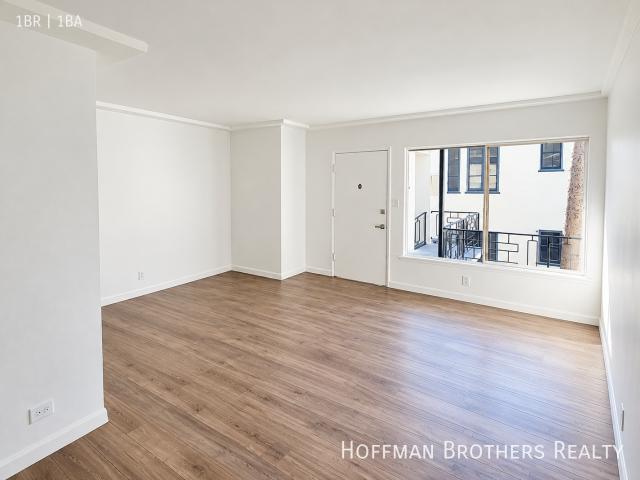 1 BR, 1 BA Apartment 637 Cloverdale Ave, Los Angeles, CA 90036