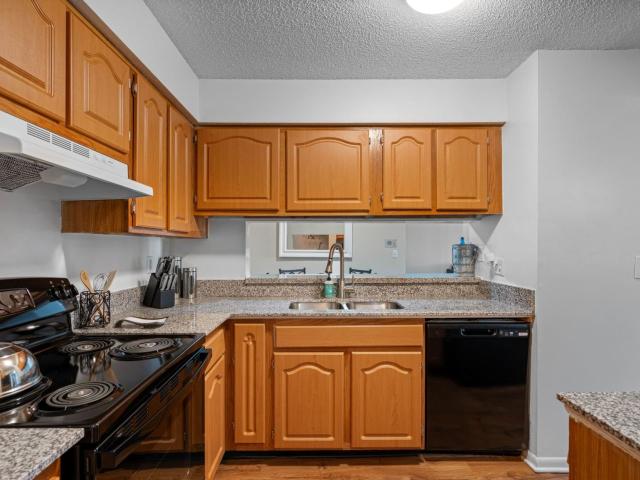 1 BR, 1 BA Apartment 6359 Narragansett Bay Dr Unit 10932 103, Tampa, FL 33615