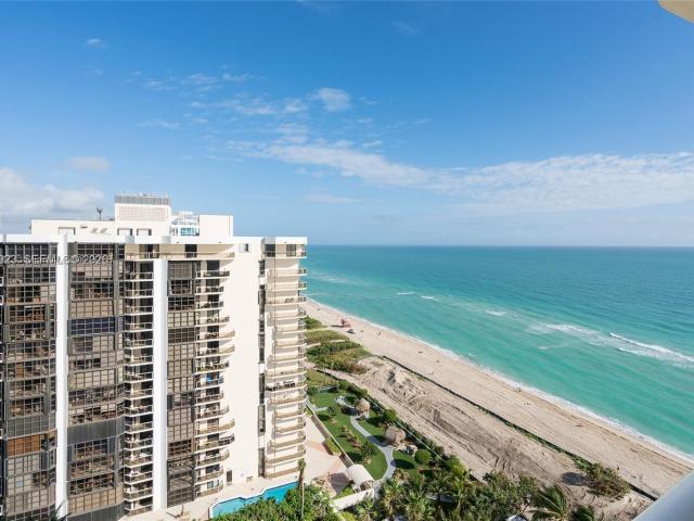 1 BR, 1 BA Apartment 6365 Collins Ave # 1811, Miami Beach FL 33141, Miami Beach, FL 33141