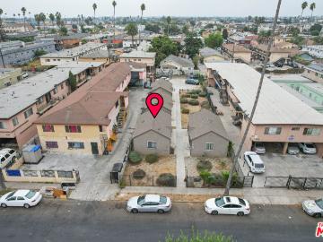 1 BR, 1 BA Apartment 636 West 81st Street, Los Angeles, CA 90044